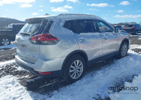 2017 Nissan Rogue Sv z USA, uszkodzony, nr VIN JN8AT2MV2HW253623